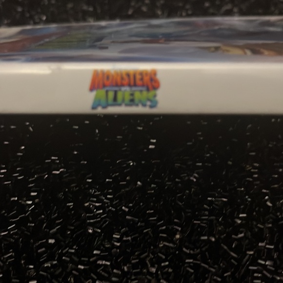 Monsters vs.Aliens Wii Game - Picture 3 of 7